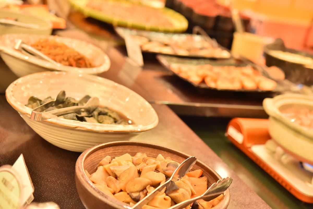 朝食バイキング