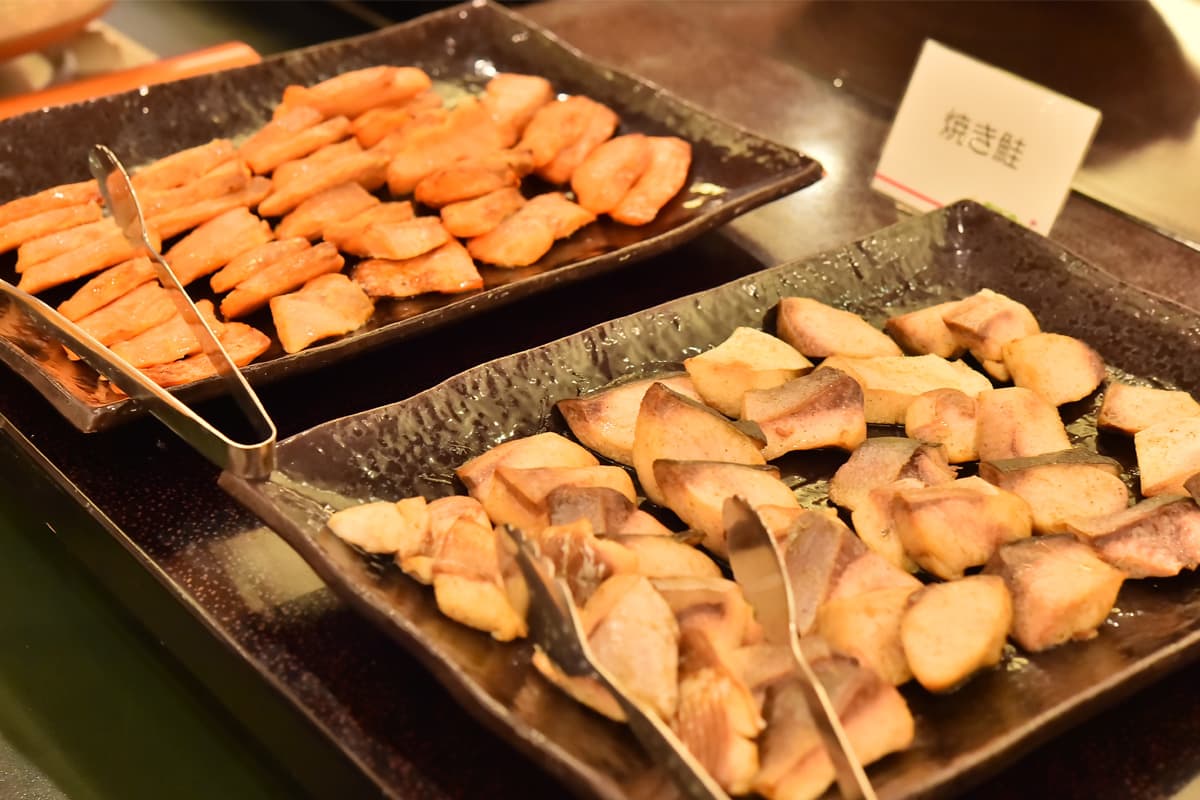 朝食バイキング